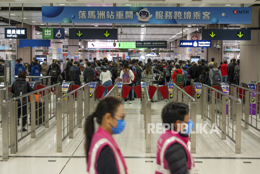 hong-kong-akan-cabut-mandat-penggunaan-masker