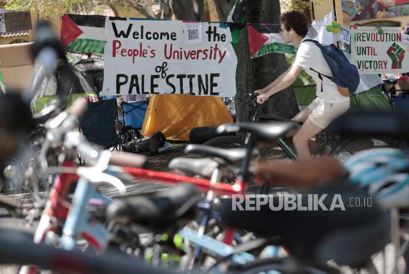 ratusan-penangkapan-warnai-demo-pro-palestina-di-kampus-amerika