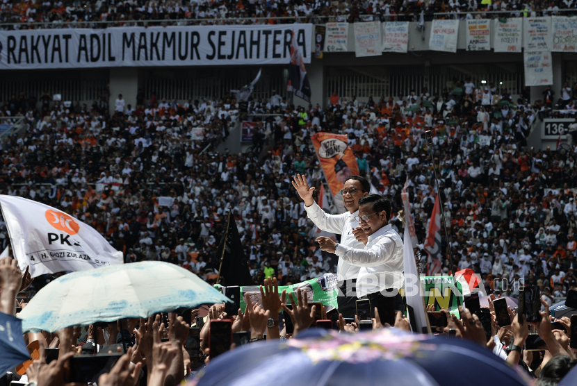 Kampanye di JIS, Cak Imin Senandungkan Sholawat yang Diaransemen Sindir Jokowi