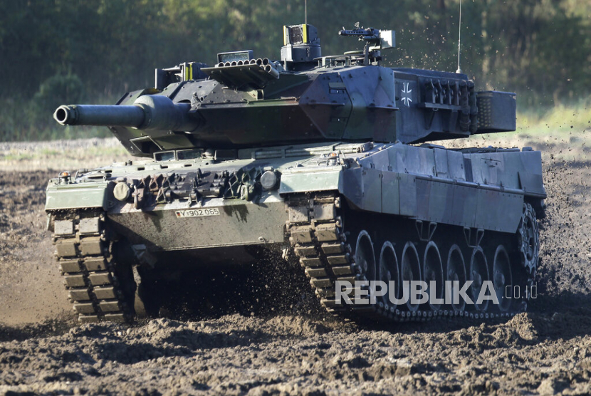 putin-menghindar-tanggapi-pasokan-tank-jerman-ke-ukraina