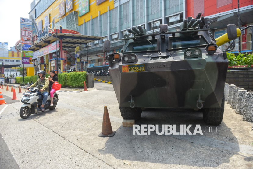 Ferry Irwandi: Kenapa Tolak Darurat Militer, TNI Tersinggung?