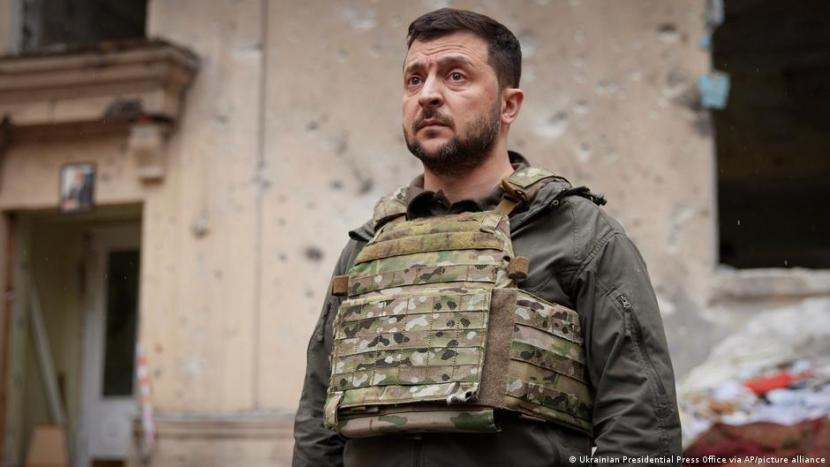 zelenskyy-desak-uni-eropa-kirim-senjata-berat-dan-hentikan-bisnis-dengan-rusia