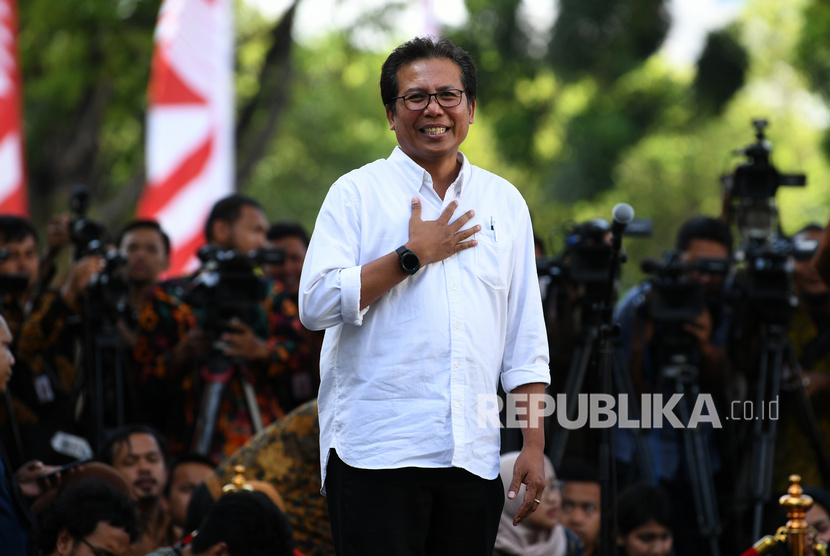 Fadjroel: Kepemimpinan Jokowi Berhasil Kendalikan Covid-19