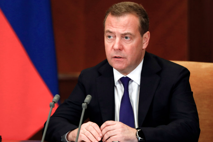mantan-presiden-rusia-dmitry-medvedev-masuk-dpo-ukraina