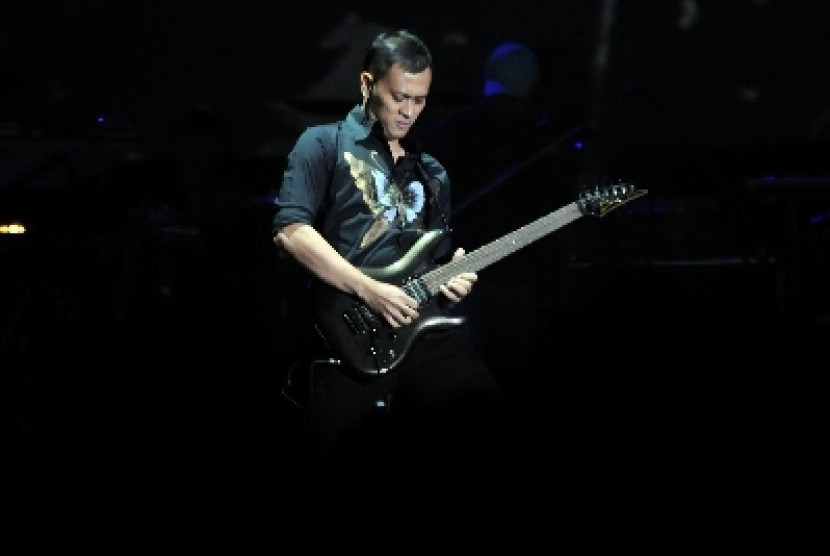 Proyek Sampingan Musisi Indonesia