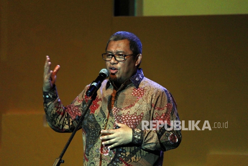 Aher Janji Segera Relokasi Korban Banjir Bandang Subang