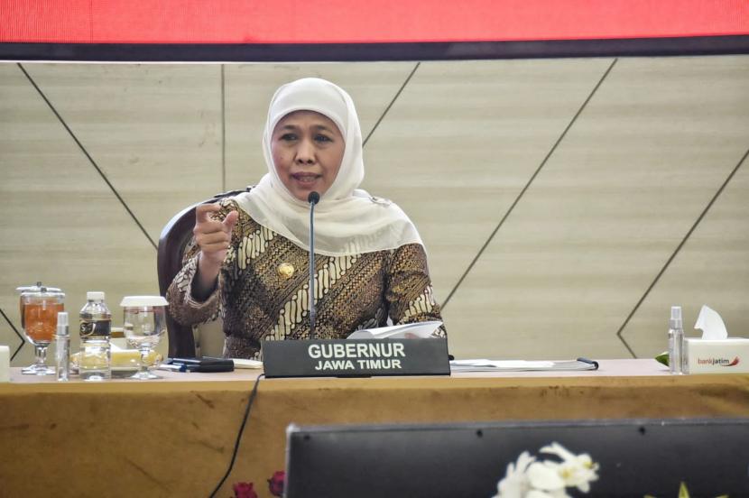  Khofifah Larang Kembang Api Hingga Konvoi Saat Tahun Baru