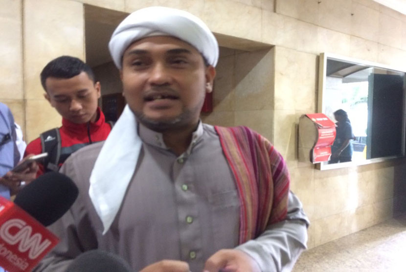 GNPF MUI Sebut Status Tersangka Habib Rizieq Rekayasa Politik .