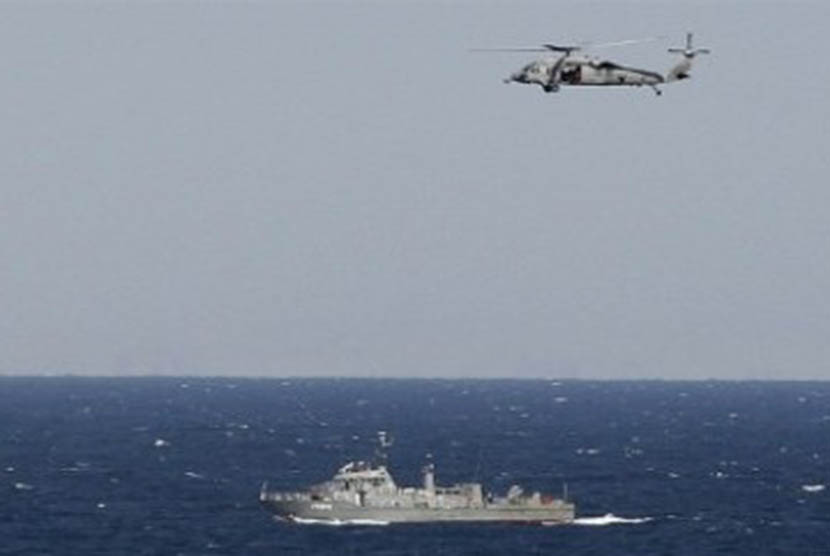 as-kirim-lebih-banyak-kapal-perang-cegah-iran-sita-kapal-komersial-di-selat-hormuz