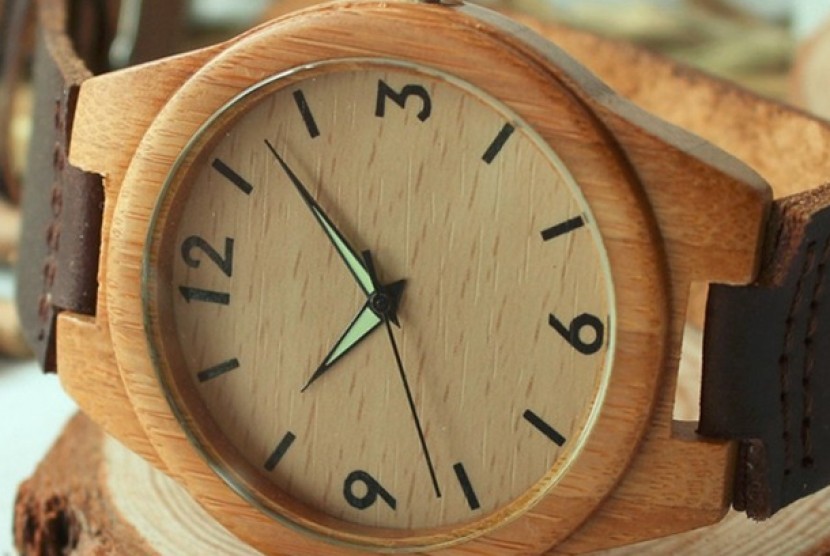 INSPIRASI BISNIS: Jam Tangan Kayu asal Klaten yang Rambah Pasar Amerika