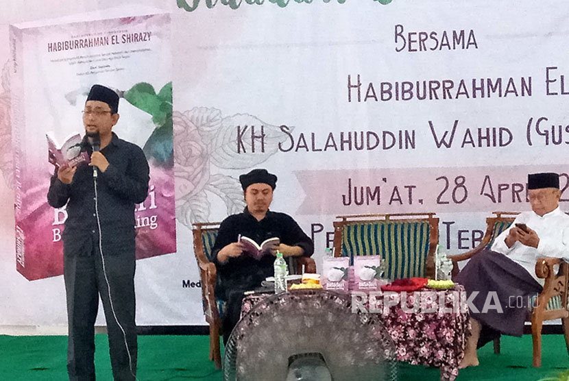 Ragam Cara Orang Bisa Menjadi Populer, Lewat apa saja?