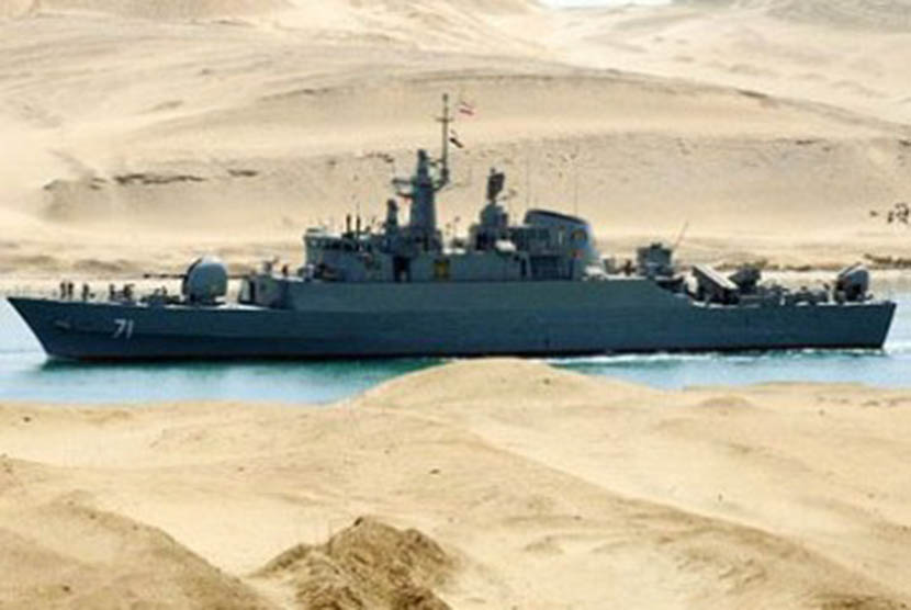 kapal-tempur-iran-lecehkan-kapal-penghancur-as