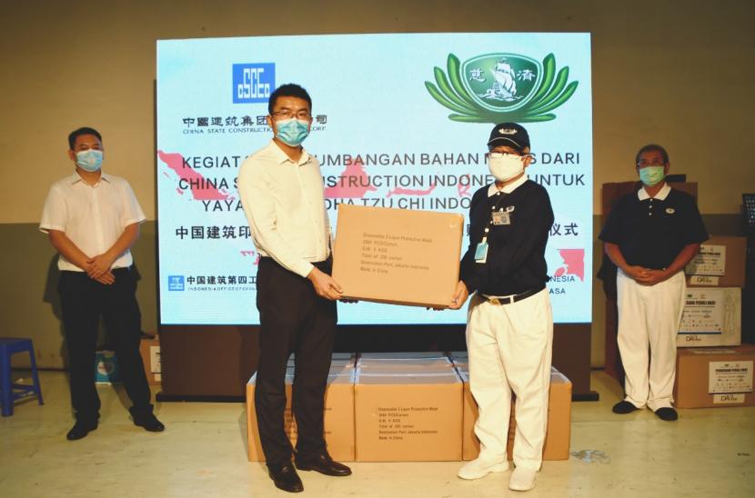  China Construction Group Indonesia Donasi Masker ke Yayasan Buddha Tzu Chi