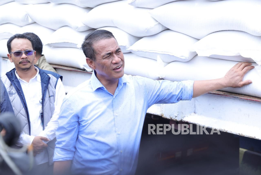Bos Bulog Ungkap Malaysia Mau Impor 200 Ribu Ton Beras RI