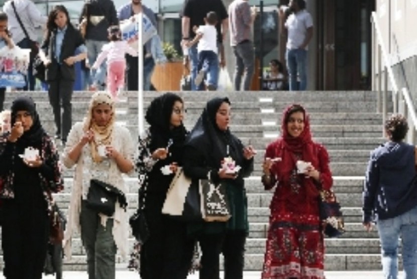 aktivis-muslim-pimpin-komisi-anti-ekstremisme-inggris