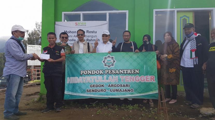 notaris-muslim-indonesia-jatim-kunjungi-mualaf-suku-tengger