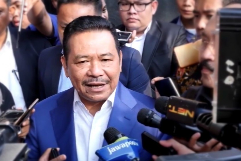 WOW !! OTTO HASIBUAN MENGUNDURKAN DIRI JADI PENGACARA SETNOV