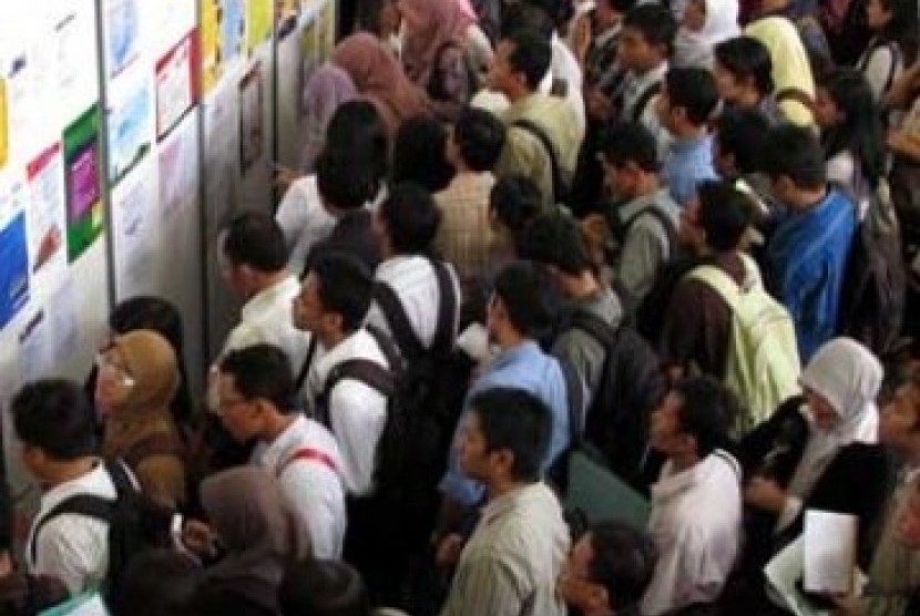 ilo-pertumbuhan-pekerjaan-global-akan-berkurang-setengahnya-tahun-ini