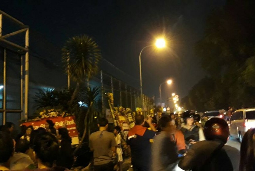 Alasan Polisi Urung Bubarkan Massa Pendukung Ahok yang Aksi Hingga Malam