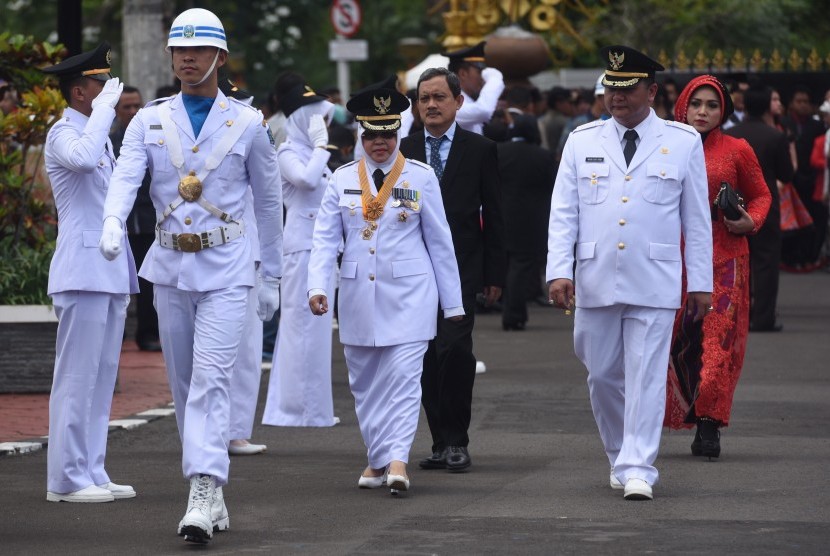 Ibu Tri Rismaharini, Wanita Indonesia Paling Berani Dan Inspiratif Di Masa Modern