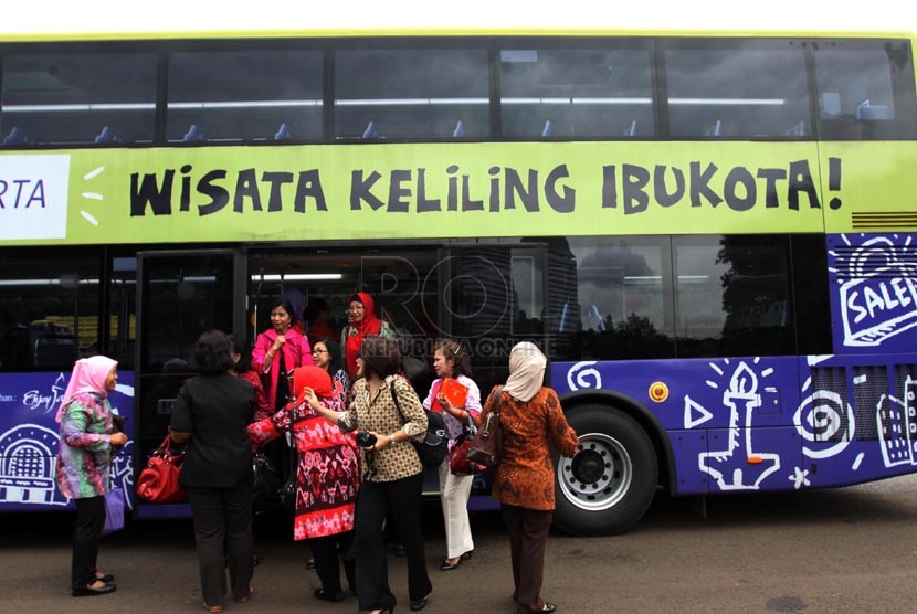 &#91;Wisata Jakarta&#93; Makin Sore, Penumpang Bus City Tour Makin Ramai 