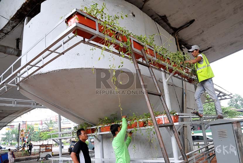 &#91;Keren&#93; Taman-Taman Vertikal (Vertical Garden) di Tengah Ibukota