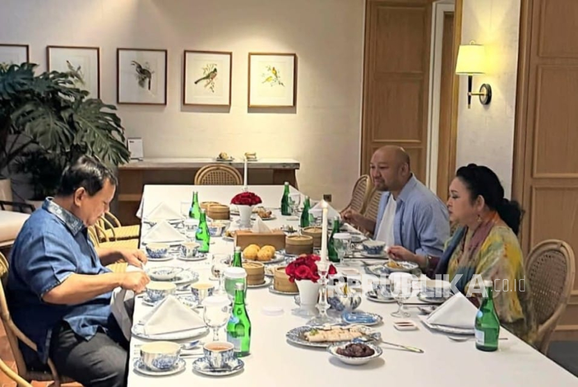 Presiden Prabowo Berbuka Puasa dengan Titiek Soeharto dan Didit Hediprasetyo