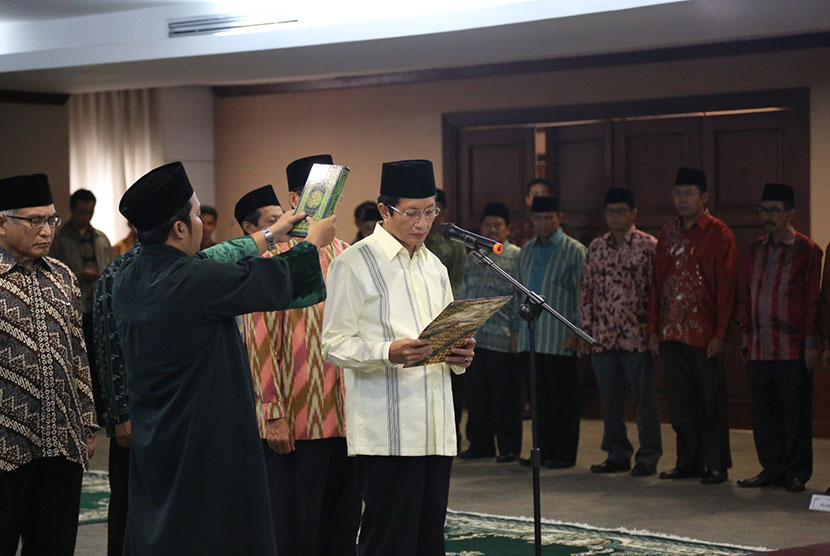Berani & Pahit Sampaikan Kebenaran, KH Ali Mustafa Ya'qub pun di'Lengserkan'?