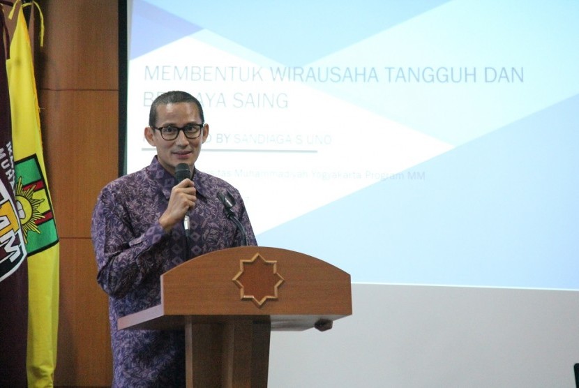 sandiaga-mengaku-tak-libatkan-keluarga-di-ok-oce