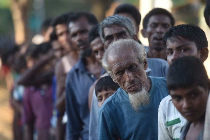 Pengungsi Rohingya Dipindahkan ke Hutan Perbatasan Hutan Pidie dengan Aceh Besar