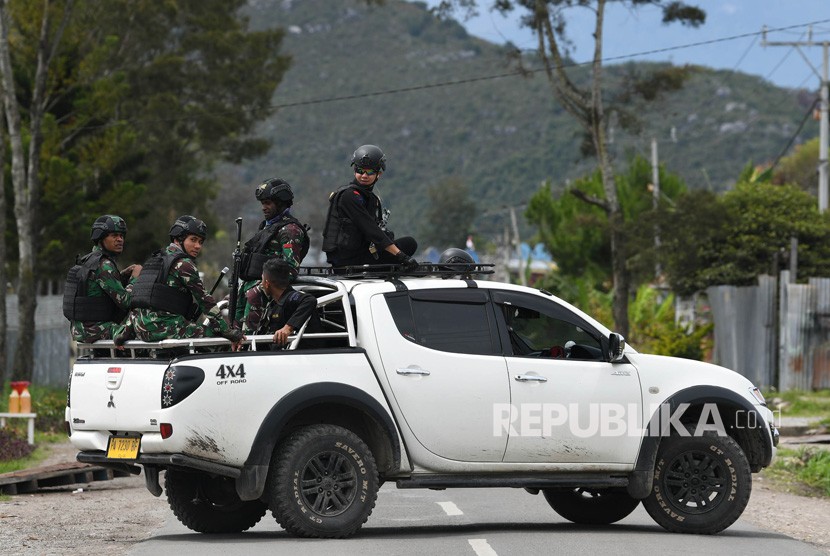 asosiasi-bupati-minta-pembangunan-jalan-trans-papua-dipercepat