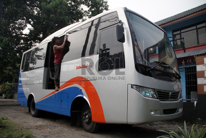Inilah Penampakan Metromini AC gan !!!