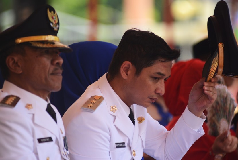 Anak Band jadi WAWALI: Pasha Ungu pun Marah2 akibat Ditertawakan di Mimbar Upacara