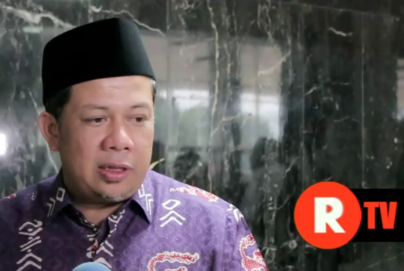 Fahri Hamzah Minta Pendemo Sadari Indonesia Sedang Diuji