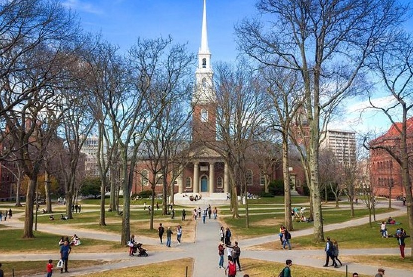harvard-bubarkan-satu-satunya-organisasi-mahasiswa-pro-palestina