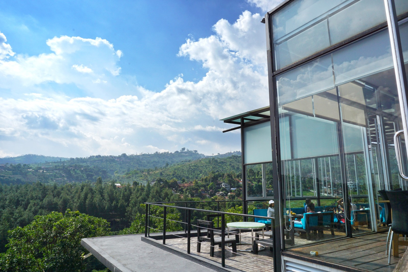 5 Rekomendasi Restoran Hits Dengan Pemandangan Terindah Di Bandung