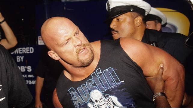 10 Fakta Stone Cold Steve Austin