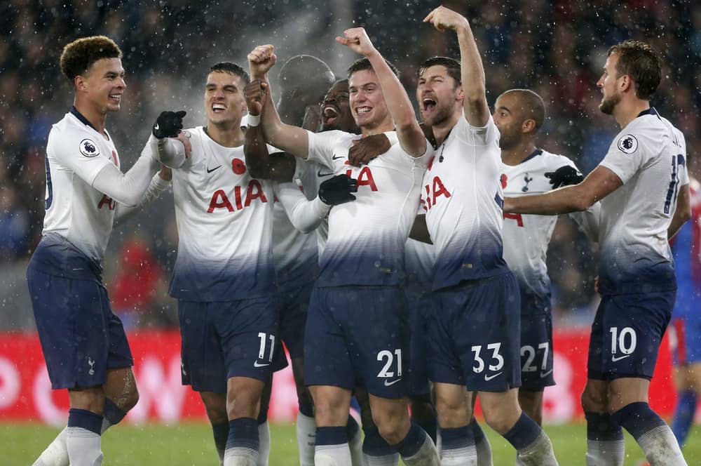 Klub sepak bola yang tak pernah terkalahkan di kandang pada masanya