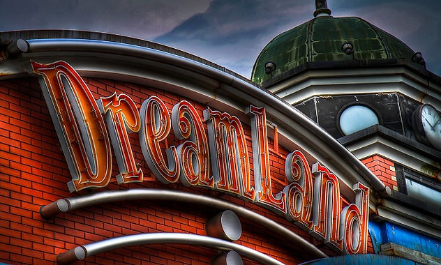 Takut Setan atau Satpam? Kalo Berani Haikyo Night di Nara Dreamland Japan