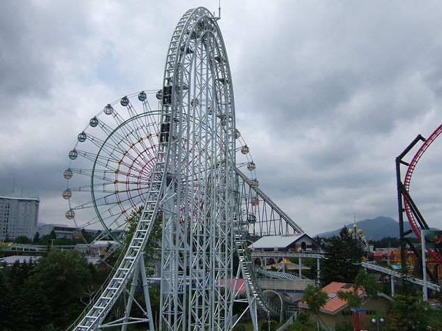 Jangan Bilang Pemberani Kalo Belom Coba 10 Rollercoaster Ini!
