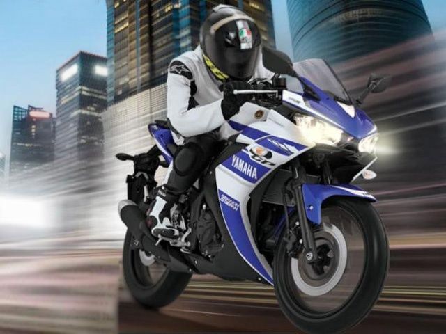 KREDIT MOTOR YAMAHA R15&R25- ALL TYPE MOTOR YAMAHA-DEALER RESMI YAMAHA-PROSES 1HARI