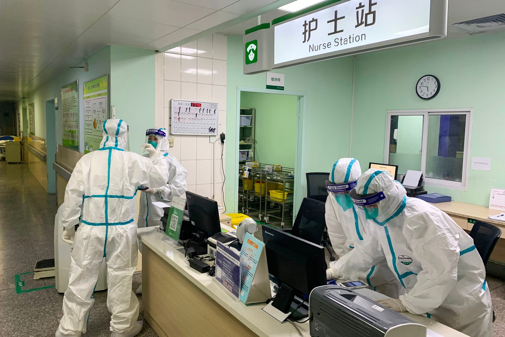 Coronavirus Live Updates: More Than 570 Infected, as City Is Put on Lockdown