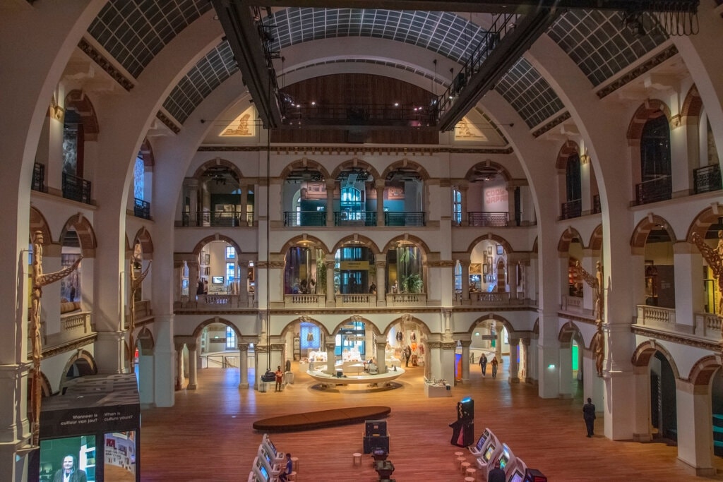 The Netherlands should return looted art to its former colonies