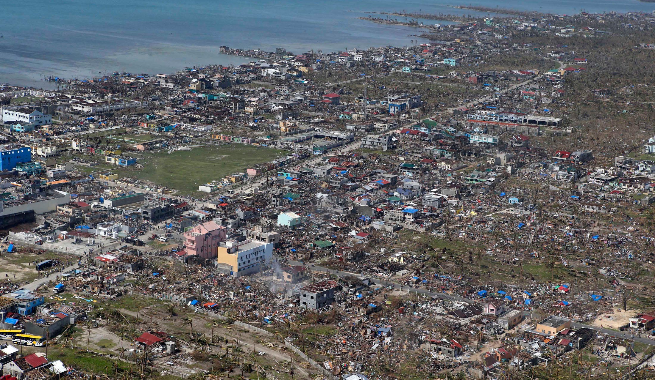 &#91;Center&#93;&#91;b&#93; Topan Haiyan Filipina, Bencana alam ato akibat Ulah Manusia &#91;/b&#93;&#91;/Center&#93;