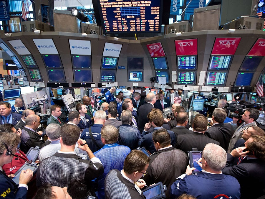 Mengintip Kesibukan Pasar Bursa Wall Street