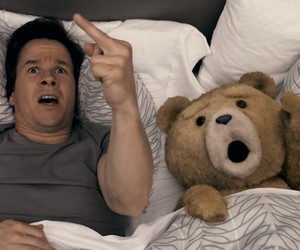 Ted Movie |Boneka Beruang yang hidup|kocak bgt gan
