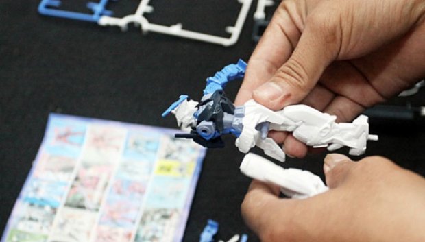 Robot Gundam, Bukan Mainan Biasa