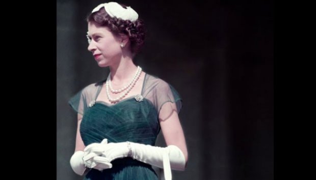 Foto-foto Ratu Elizabeth II saat Muda
