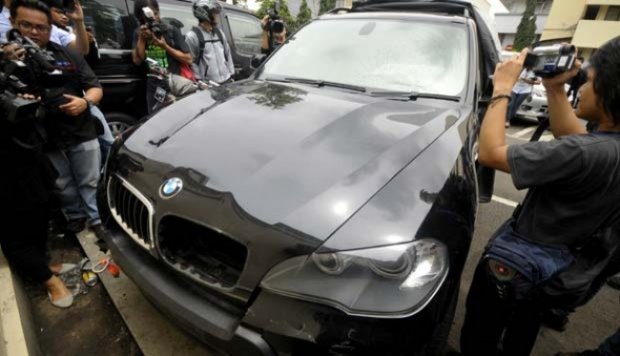 &#91;Video&#93; Kecelakaan Maut BMW X5