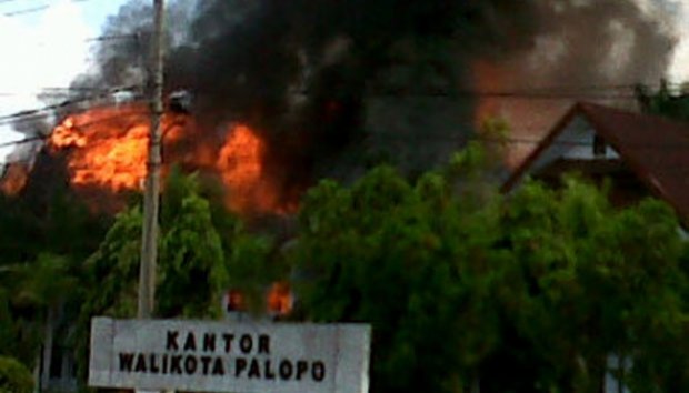 Kerusuhan di Palopo